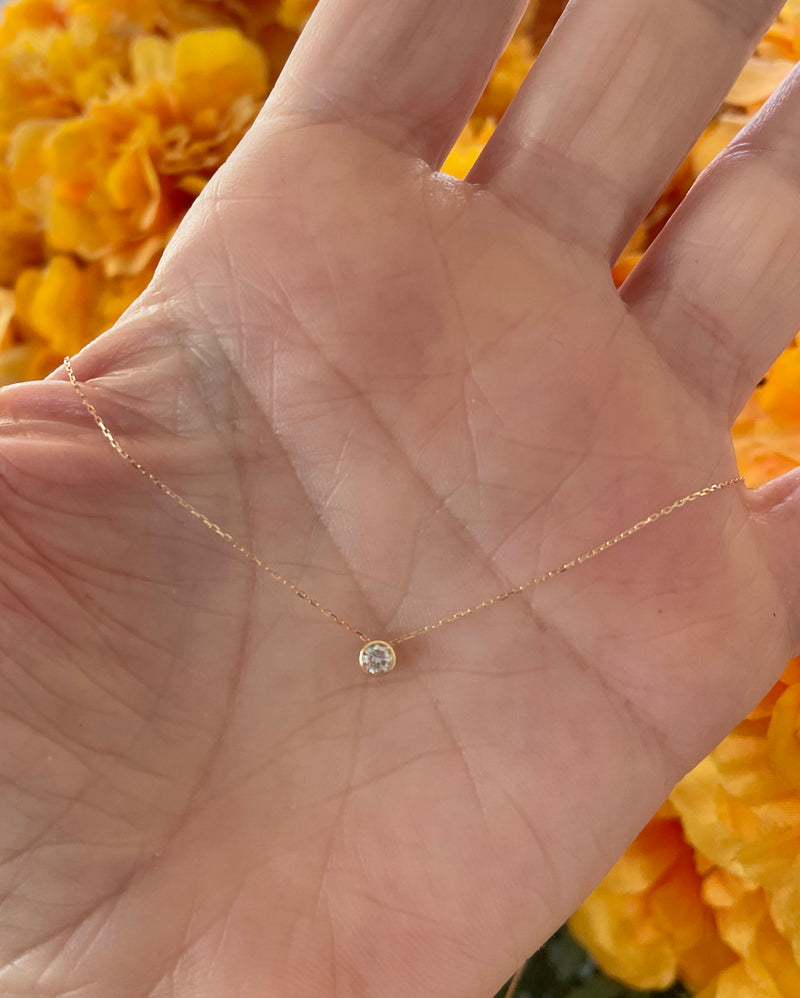 Dainty 18K Gold Diamond Bezel Necklace – Bonnie Jennifer