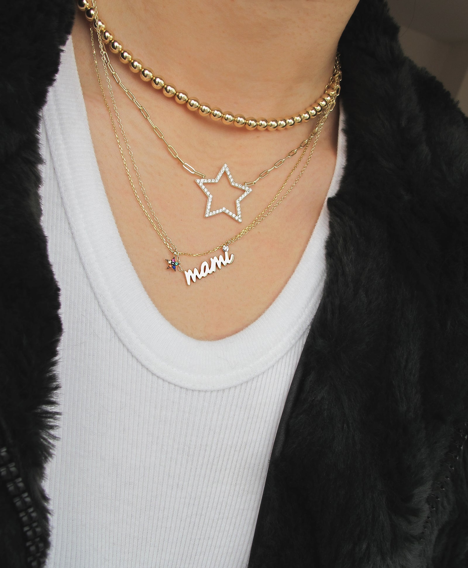 Mami 14k Gold Diamond Script Nameplate Necklace – Bonnie Jennifer